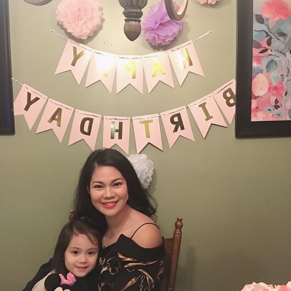 Tops - Picture 7 of 11